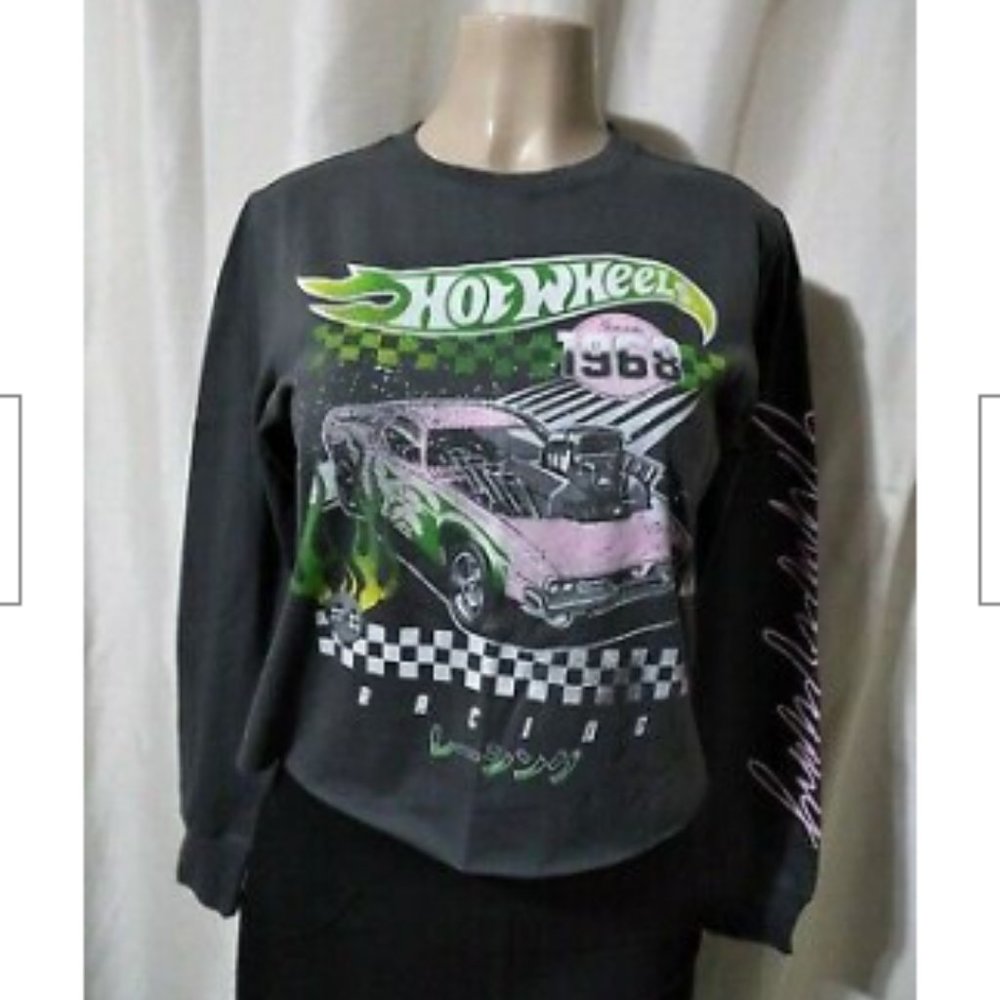 Graphic Women's Top - Black and Green